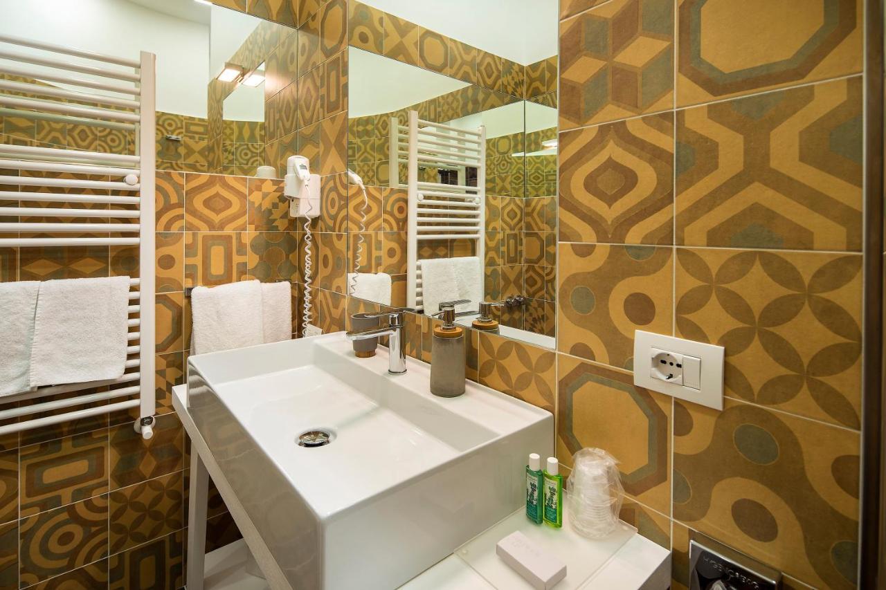 Istayintoledo Luxury 2* Naples